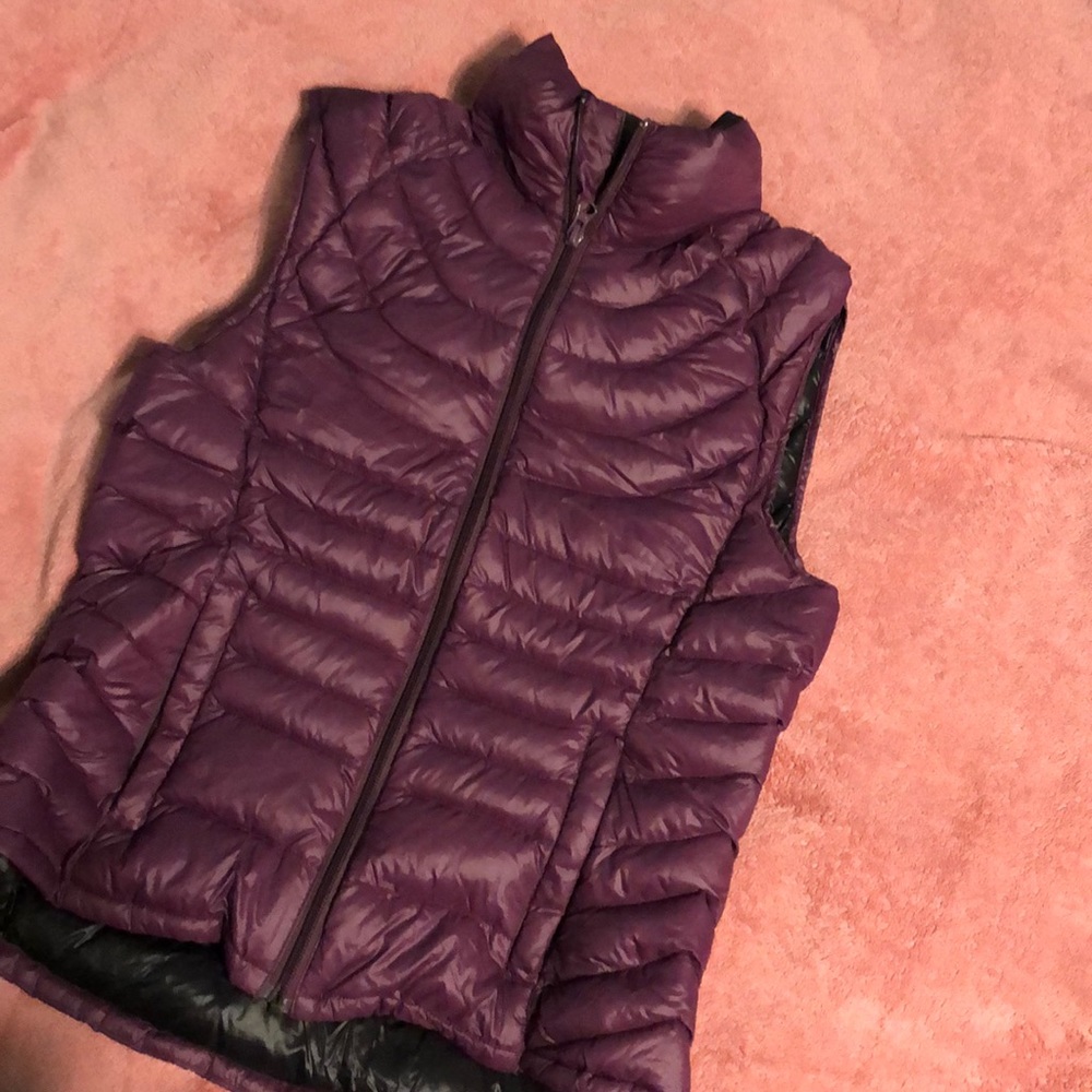 90% down 10% feather vest
